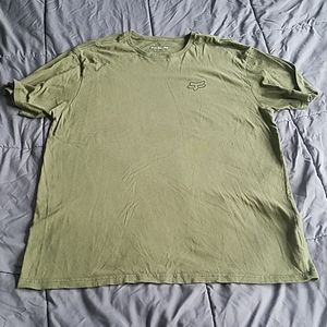 Like new hardly worn mens Fox tshirt